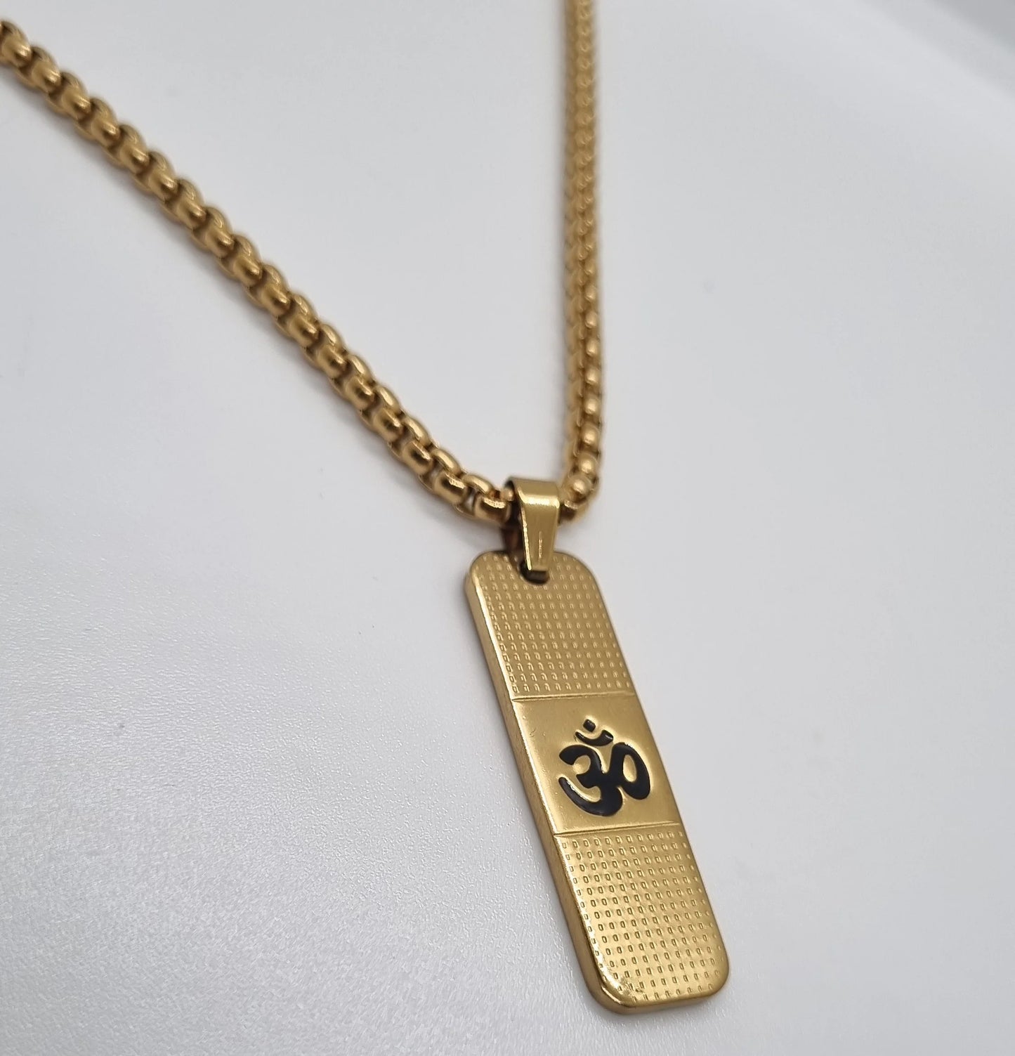 OM Pendant